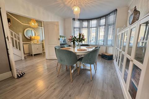 193 Wilmington Gardens, Barking, IG11 9TT