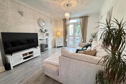 193 Wilmington Gardens, Barking, IG11 9TT