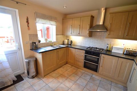 5 bedroom detached house for sale, 37 Willow Park, Minsterley, Shrewsbury, SY5 0EH