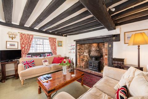 5 bedroom cottage for sale, High Street, Whitchurch, Aylesbury, Buckinghamshire, HP22