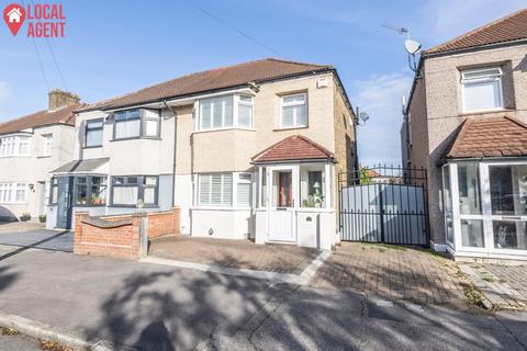 3 bedroom semi-detached house for sale, Lynmere Road, Welling, DA16