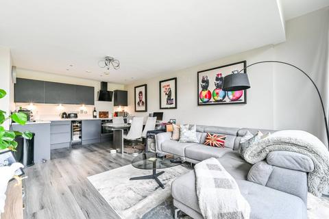 1 bedroom flat for sale, Eaststand Apartments, Highbury and Islington, London, N5