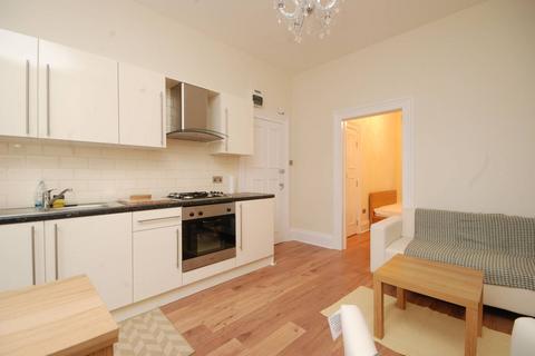 1 bedroom flat to rent, Gayton Road, Hampstead, London, NW3