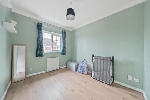 2 Cornish Close, Shefford, SG17 5JT