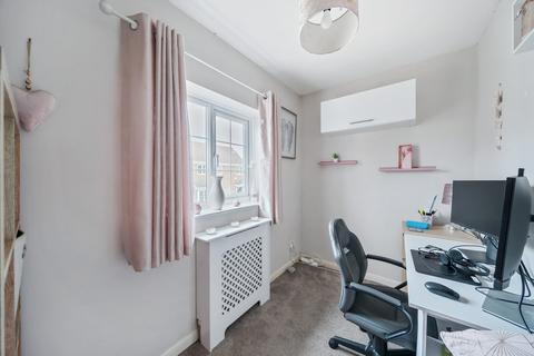 2 Cornish Close, Shefford, SG17 5JT