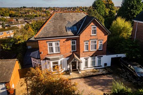 6 bedroom detached house for sale, Carleton Road, Pontefract, West Yorkshire, WF8