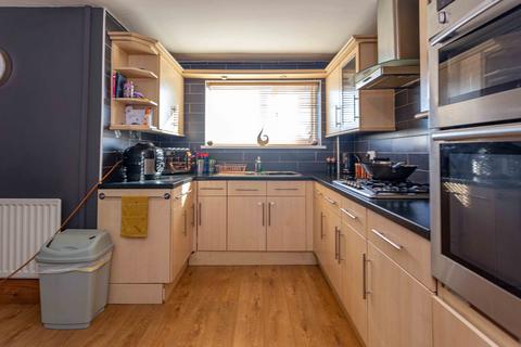 12 Dixon Rise, Peterlee, SR8 4HX