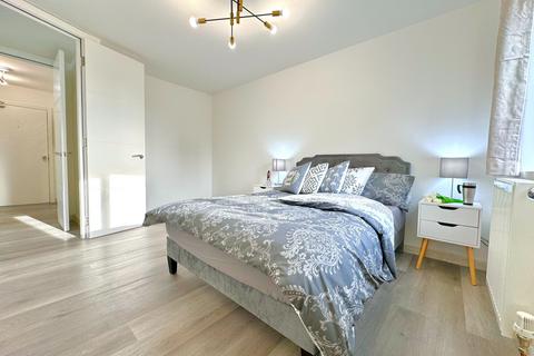 1 bedroom flat for sale, Ashdown Court, Barking