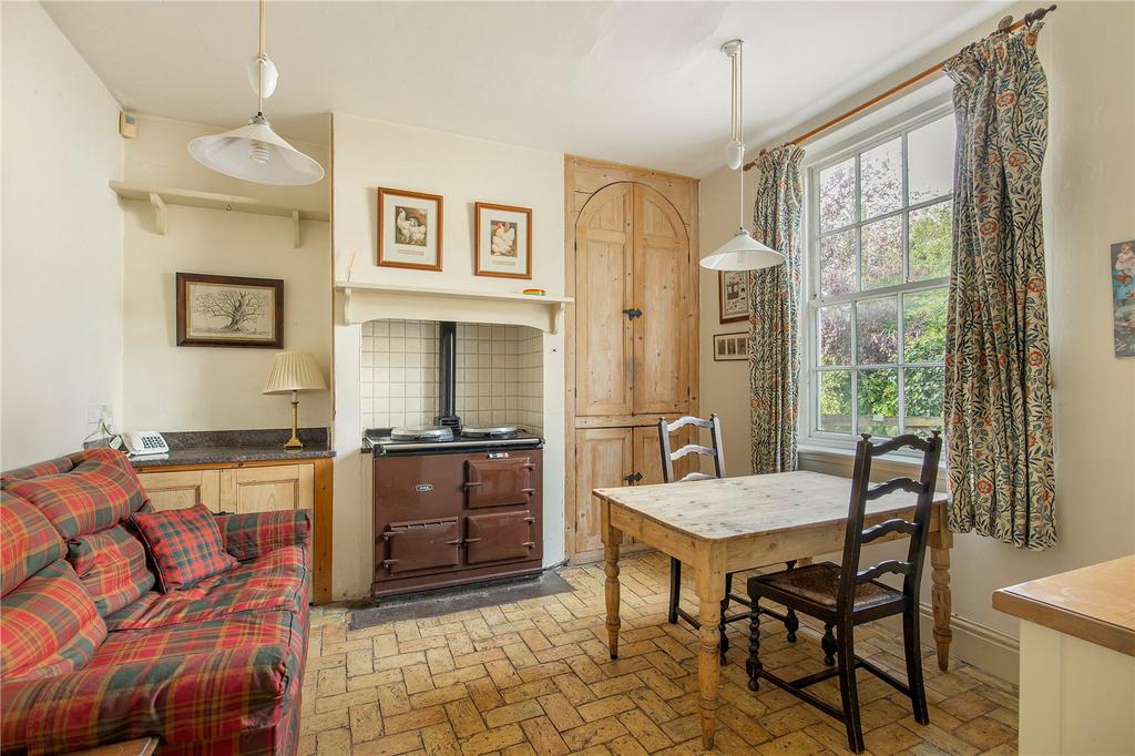 Breakfast Room