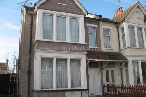 1 bedroom flat to rent, Cheltenham Road, Southend On Sea