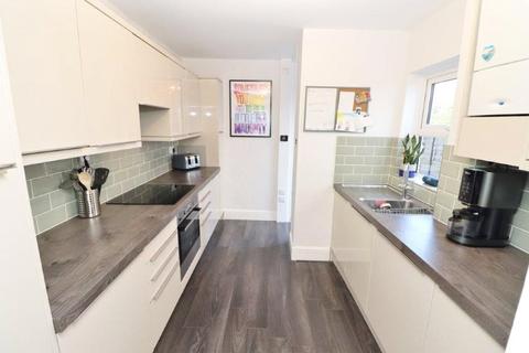 3 bedroom terraced house for sale, Pavilion Road, Aldershot GU11