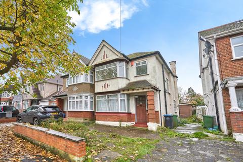 3 bedroom semi-detached house for sale, Regal Way, Harrow HA3