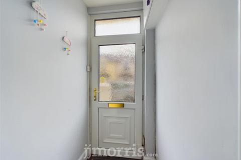 3 bedroom terraced house for sale, 15 Victoria Avenue, Fishguard