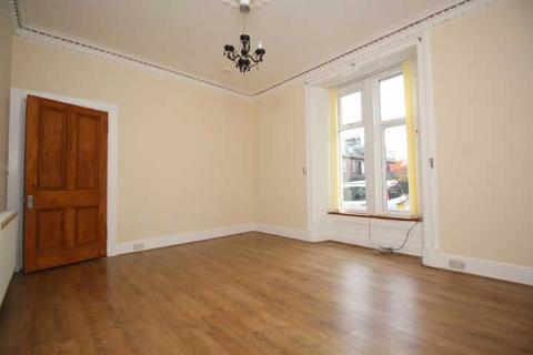 2 bedroom ground floor flat to rent, G/L, 36 John Street, Helensburgh G84 8XL