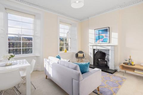 2 bedroom flat for sale, Gardner's Crescent, Edinburgh EH3