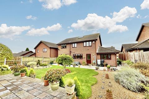 4 bedroom detached house for sale, Tennyson Close, Market Drayton, TF9