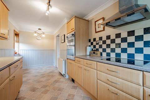 3 Kinnell Place, Glasgow, G52 3RX