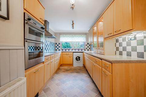 3 Kinnell Place, Glasgow, G52 3RX
