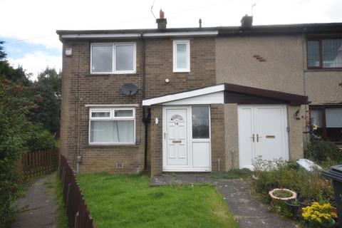 3 bedroom semi-detached house to rent, Hillcrest Drive, Bradford BD13