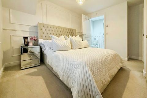 61 Bebington Drive, Langdon Hills, Basildon, SS16 5JZ