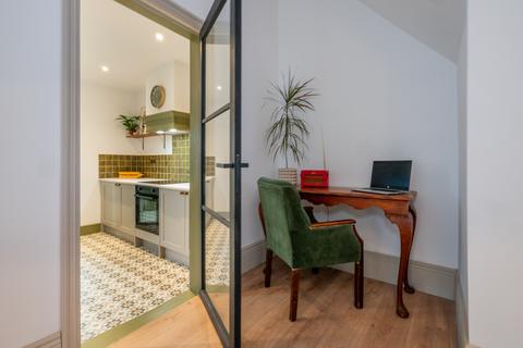 15 Cavendish Road, Stretford, Manchester, M32 0PS