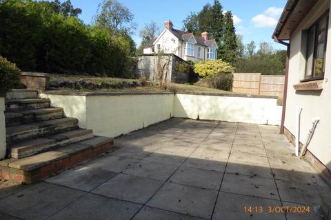 3 bedroom bungalow to rent, Carmarthen, ,