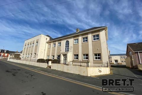 1 bedroom flat to rent, 20 Elizabeth Venmore Court, Yorke Street, Milford Haven, Pembrokeshire. SA73 2LZ