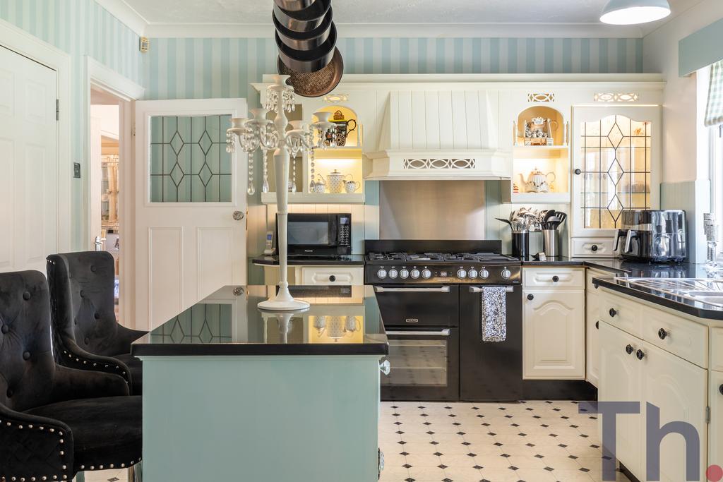 Kitchen with Island