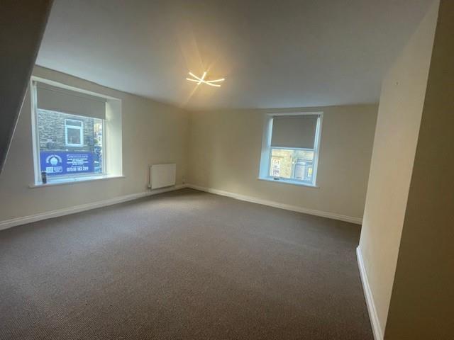 Lounge 1.jpg