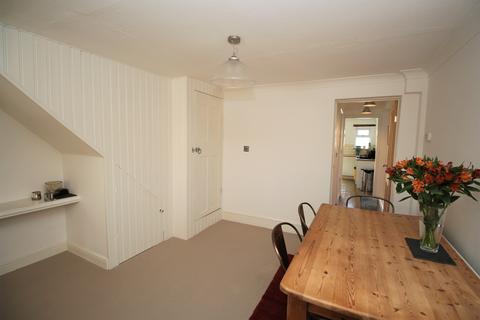 2 bedroom end of terrace house to rent, Rack Close Road, Alton, Hampshire, GU34