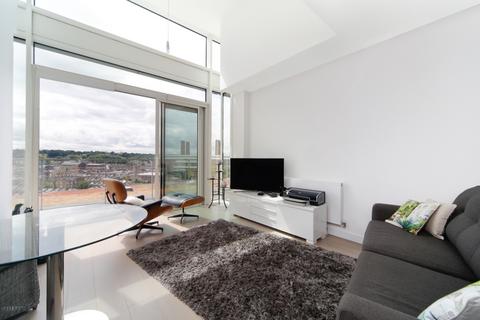 2 bedroom apartment to rent, River Gardens Walk London SE10