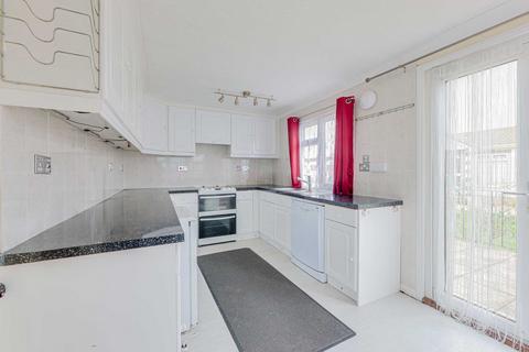 3 bedroom park home for sale, Kings Park, Canvey Island, SS8