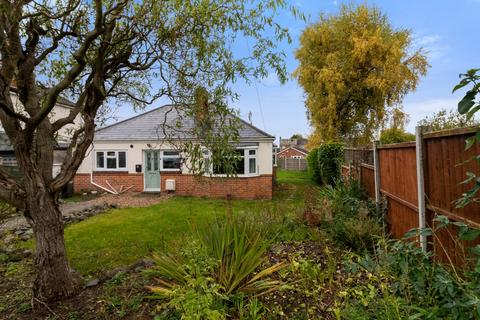 2 bedroom detached bungalow for sale, Leigh Sinton Road, Malvern, WR14 1JW