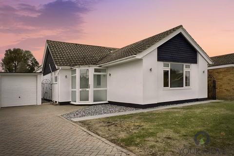 3 bedroom bungalow for sale, Trinity Way, West Sussex PO21