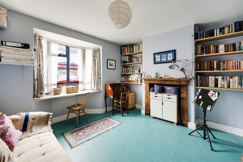 89 Mina Road, Bristol, BS2 9XP