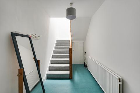 89 Mina Road, Bristol, BS2 9XP