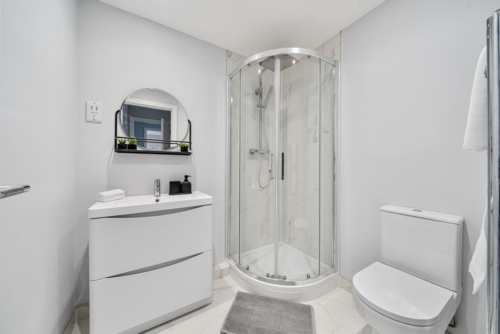 Ensuite