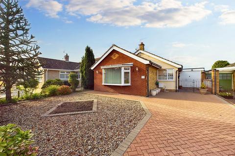 2 bedroom detached bungalow for sale, Redgate, Thetford, IP24