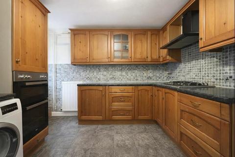 undefined, 3 Bedroom House To Let - HP12