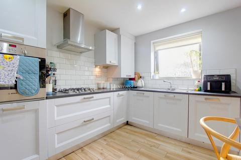 2 bedroom flat for sale, Ty Gwyn House, Ty Gwyn Road, Penylan, Cardiff