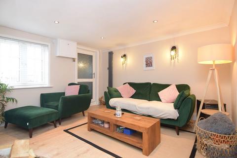 2 bedroom end of terrace house for sale, Bridge Cottages, Setchey PE33