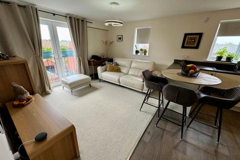 2 bedroom flat for sale, Hampton Gardens, Peterborough PE7