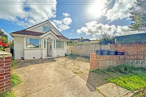 2 bedroom detached bungalow for sale, Greenhill Gardens, Herne Bay