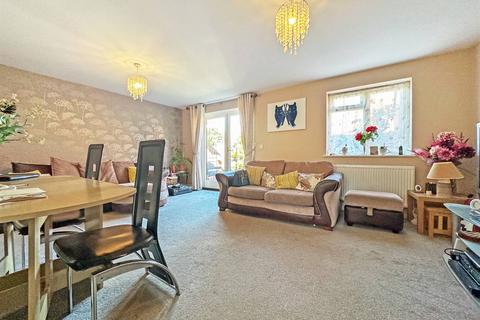 5 Blackburn Road, Greenhill, Herne Bay, CT6 7RJ