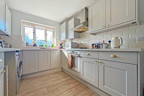 5 Blackburn Road, Greenhill, Herne Bay, CT6 7RJ