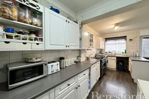 undefined, Upper Rainham Road, Hornchurch, RM12