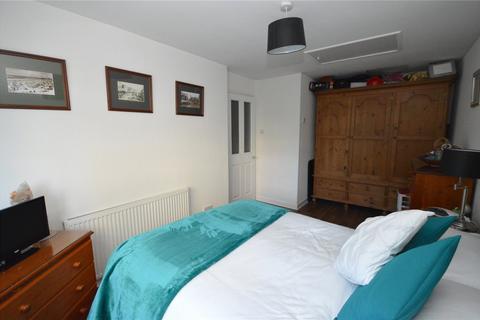 5 Cottingley Chase, Leeds, LS11 0JX