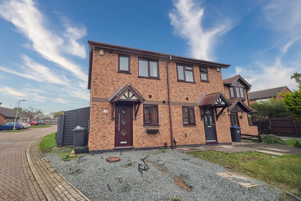 16 Marywell Close Hinckley.jpg