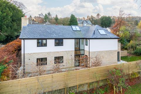 4 bedroom detached house for sale, Parish Ghyll Lane, Ilkley, West Yorkshire, LS29