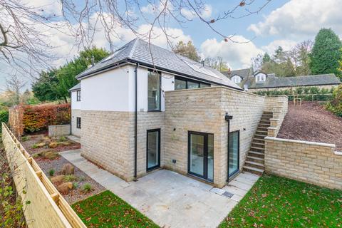 4 bedroom detached house for sale, Parish Ghyll Lane, Ilkley, West Yorkshire, LS29